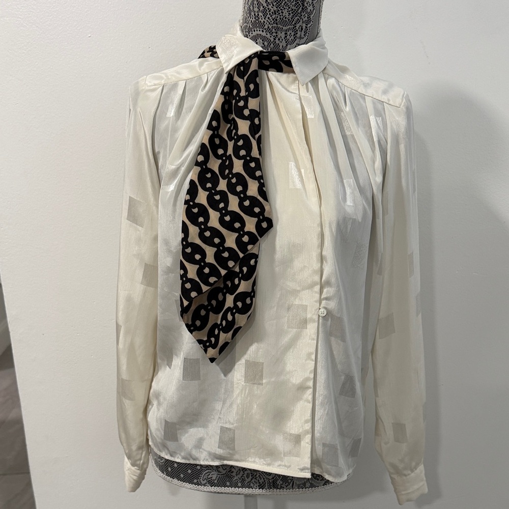 Liz Claiborne Cream Button-Down Blouse with Black Patterned Neck Tie